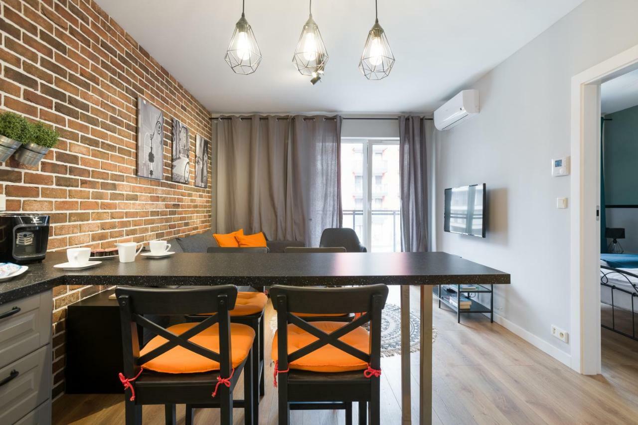 Orange, Modern Apartment In The City Centre Krakow Ngoại thất bức ảnh